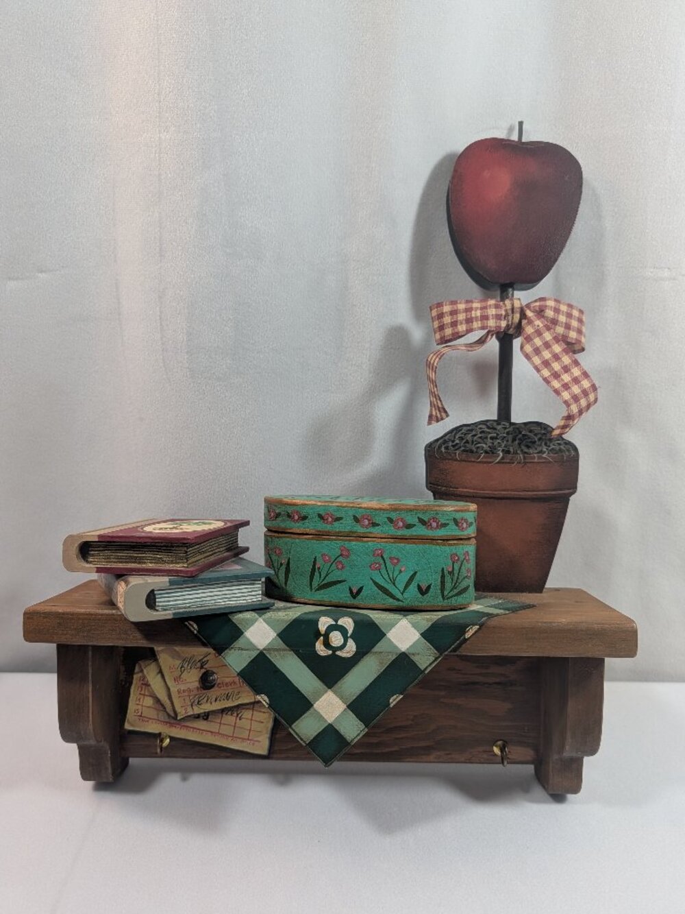 Hand Painted Decorative Key Holder Wood Shelf Apple Topiary Books 1994
